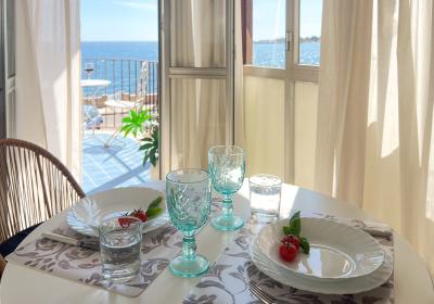 Casa Vacanze Appartamento Seafront Tysandros